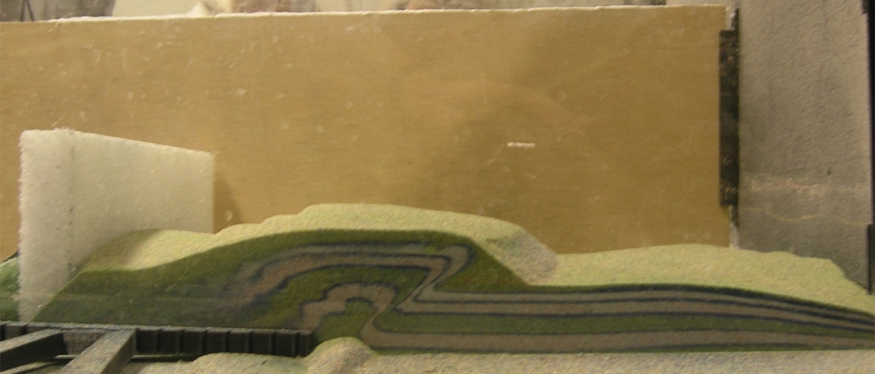 Porosity in compressional stress regimes